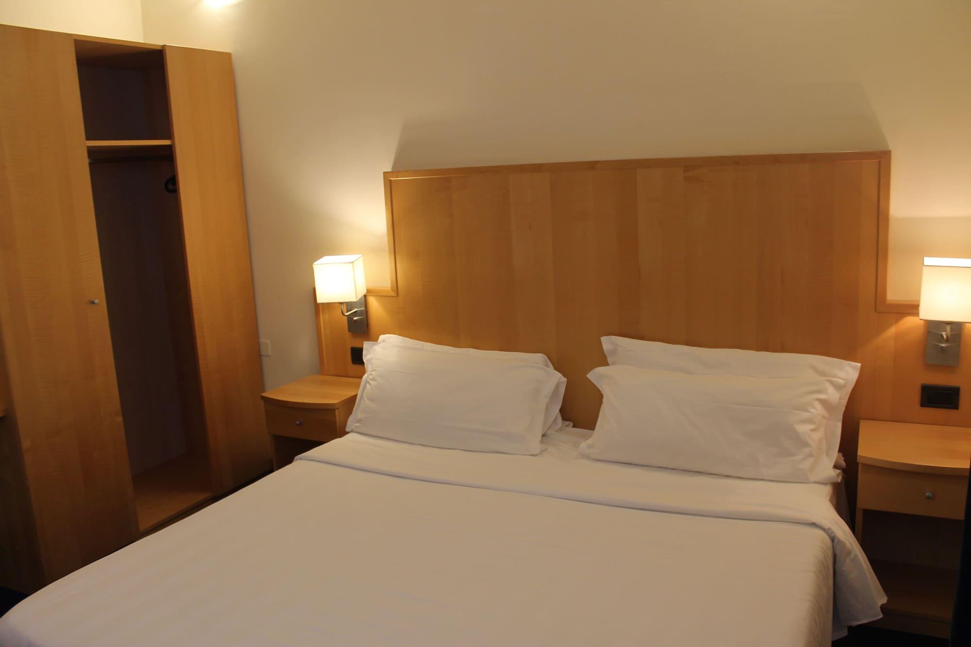 B&B Hotel Calenzano First Esterno foto